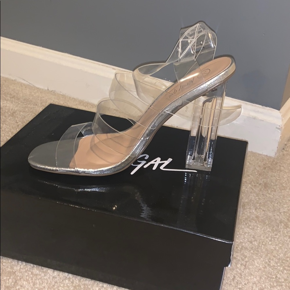 Heel sandals